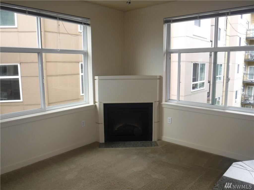Property Photo:  5440 Leary Ave NW 526  WA 98017 