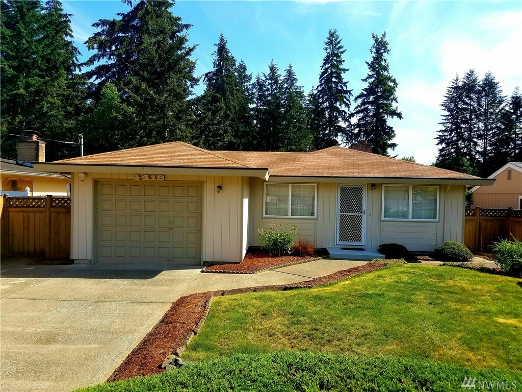 Property Photo:  4418 S 49th St  WA 98409 