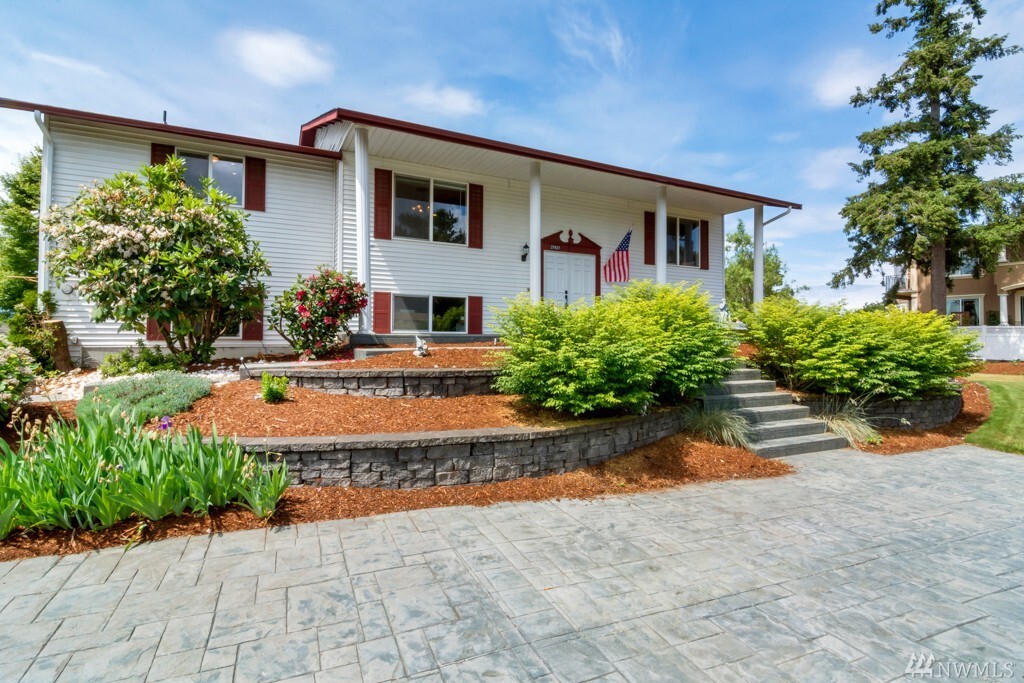Property Photo: 27427 12th Place S WA 98198
