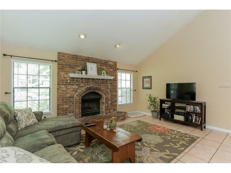 Property Photo: 2971 Golden View Lane FL 32812