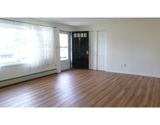 Property Photo:  10 Cornell Rd  MA 01701 