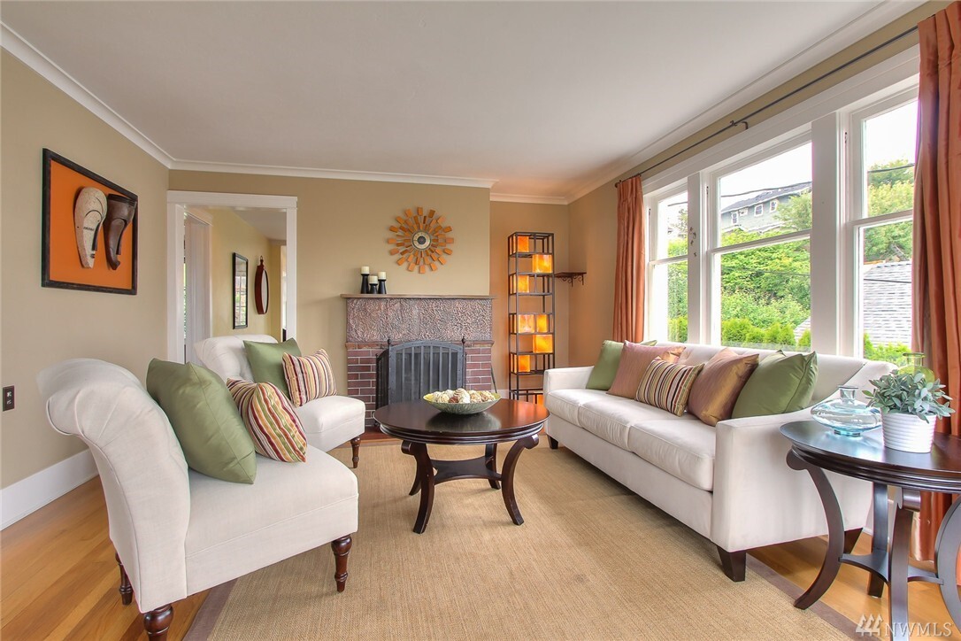 Property Photo:  3275 36th Ave SW  WA 98126 