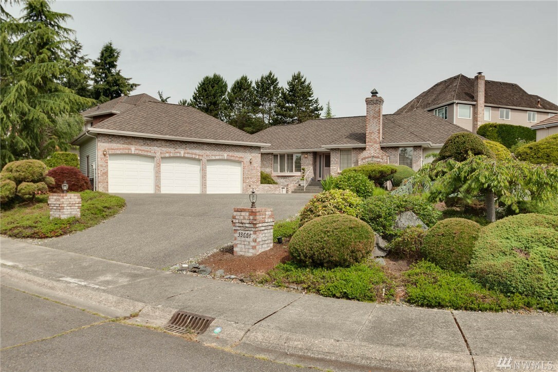 Property Photo: 33664 7th Ct SW WA 98023