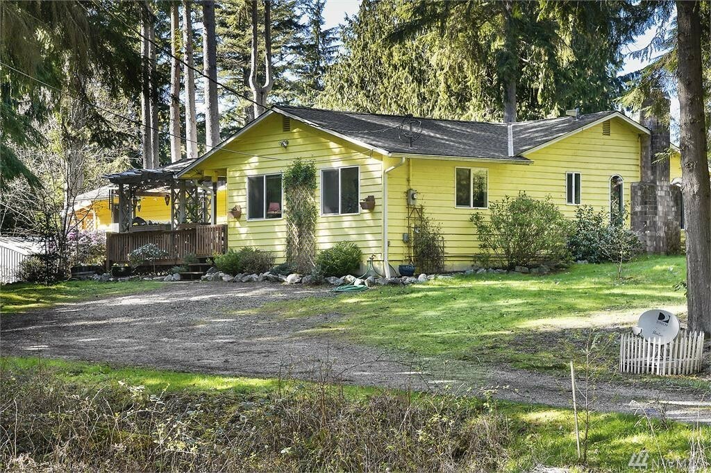 Property Photo:  15115 Dubuque Rd  WA 98290 