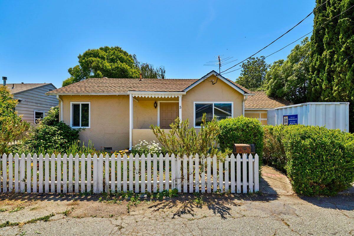 Property Photo:  5 Clinton Court  CA 94061 