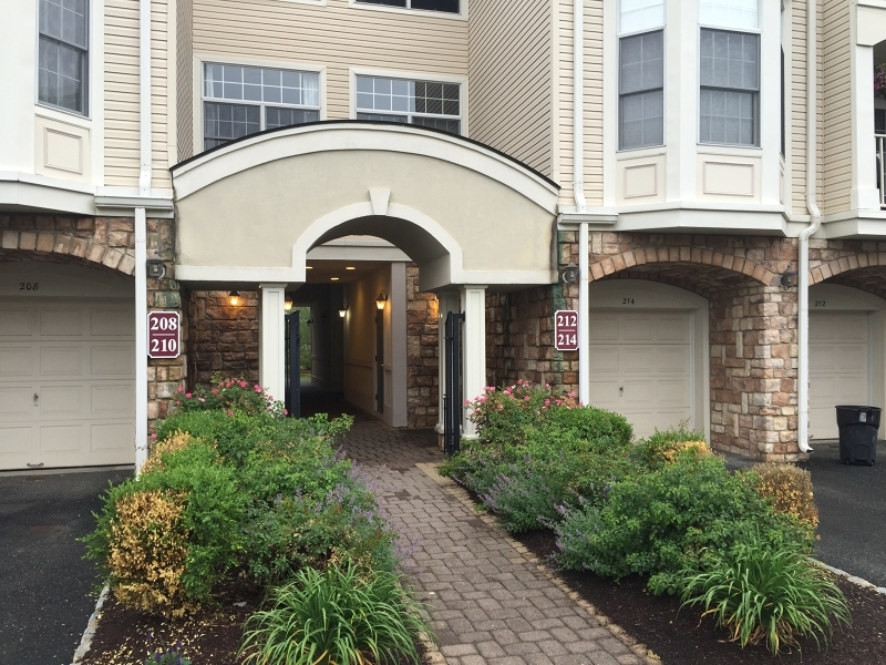 Property Photo:  212 Turlington Ct  NJ 07039 