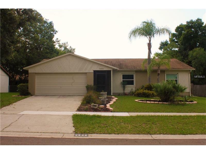Property Photo: 2808 Linden Tree Street FL 33584