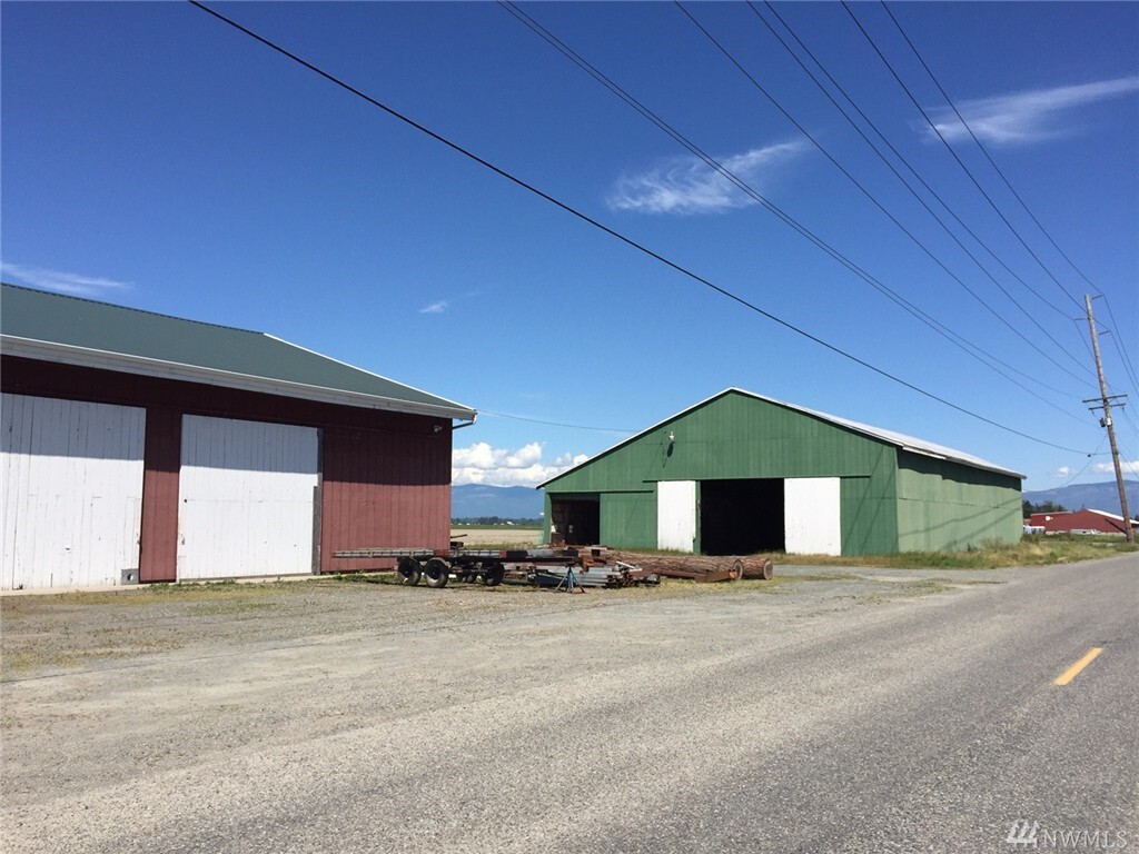 Property Photo: 12413 Downey Rd WA 98257