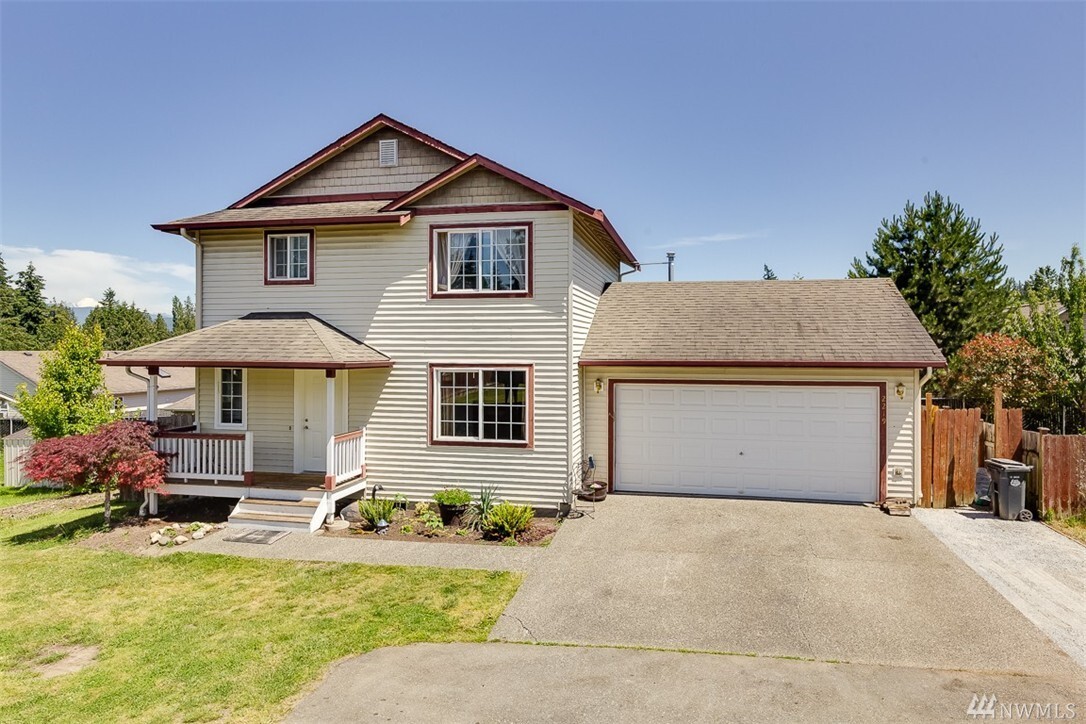 Property Photo:  2219 Jasmine Place  WA 98273 