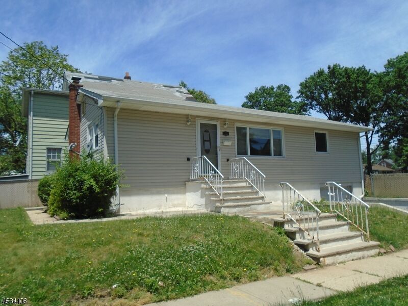 Property Photo: 1322 Kline Pl NJ 07065