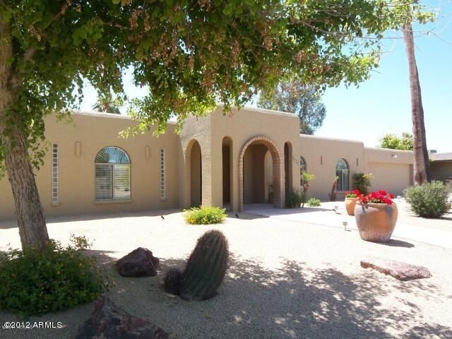 Property Photo:  3525 E Cochise Drive  AZ 85028 