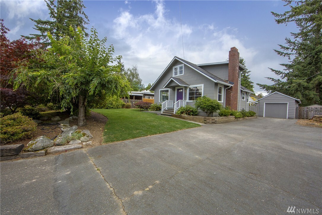 Property Photo: 109 NW 132nd St WA 98177