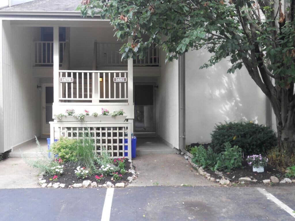 Property Photo:  1481 Cliff Court  OH 43204 