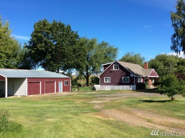 Property Photo:  10291 Fairview Rd  WA 98926 