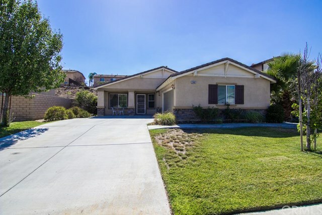 Property Photo:  23882 Cheyenne Canyon Drive  CA 92587 