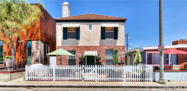 Property Photo:  121 44th Street  CA 92663 