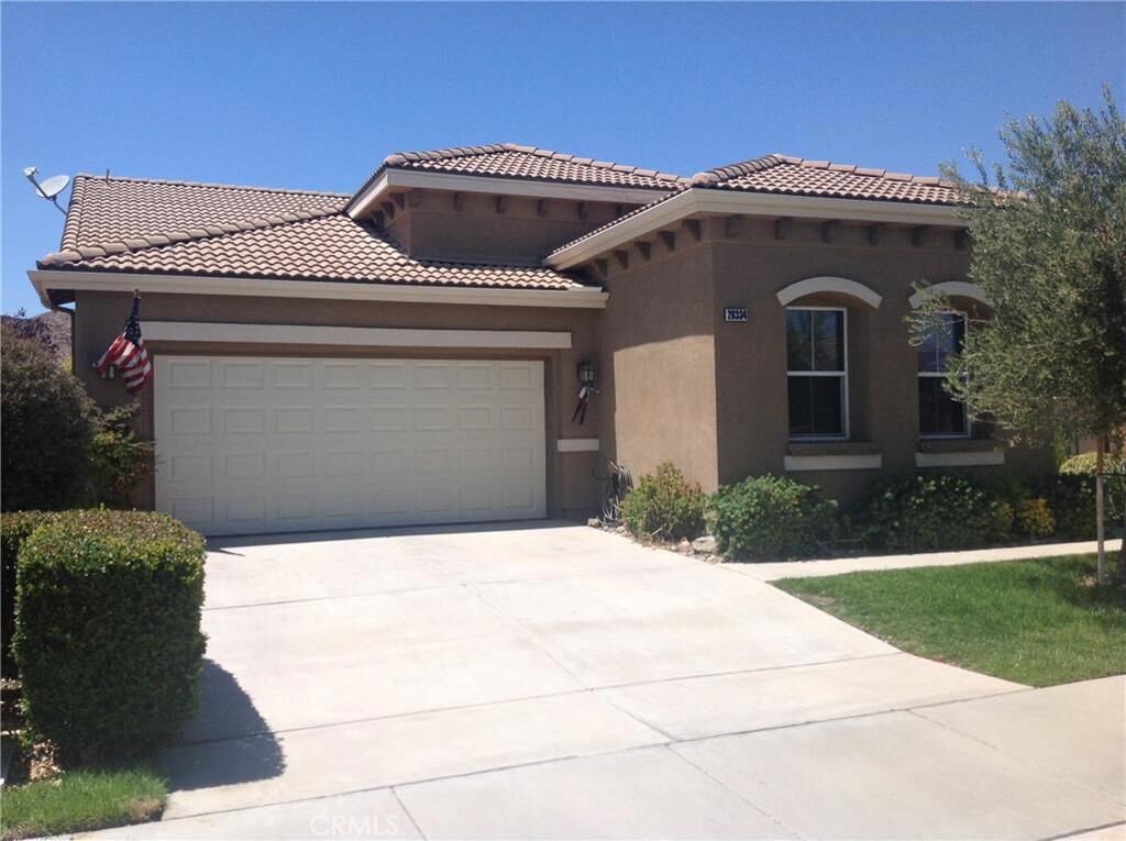 Property Photo: 28334 Hearthside Drive CA 92584