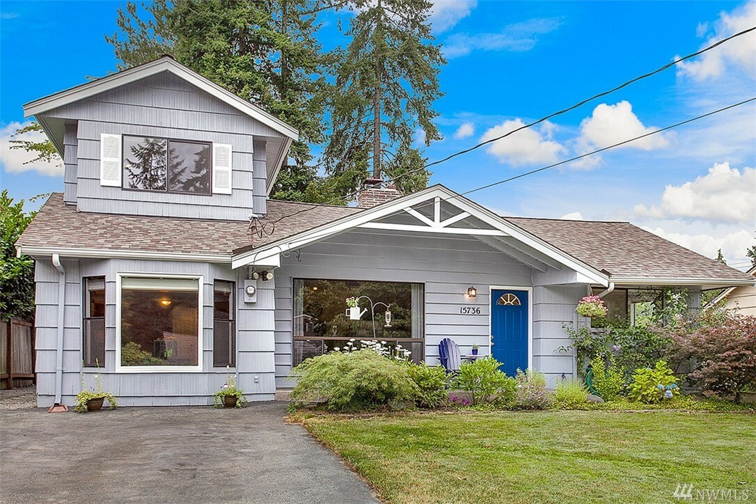 Property Photo: 15736 Burke Ave N WA 98133