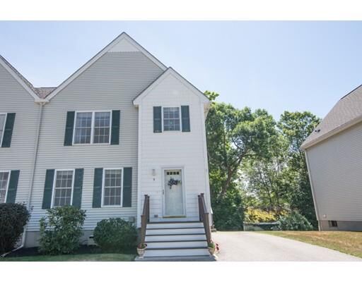 Property Photo:  9 Lindsays Way 9  MA 01834 