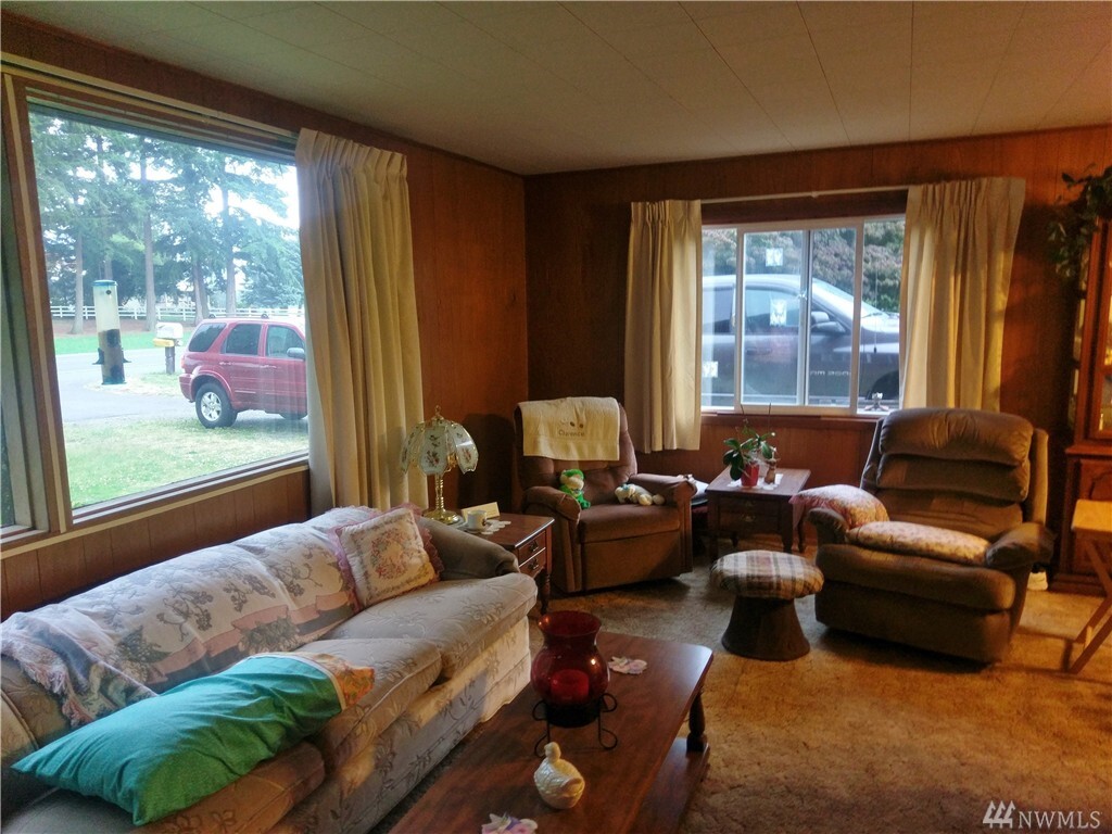 Property Photo: 7393 Hannegan Rd WA 98264