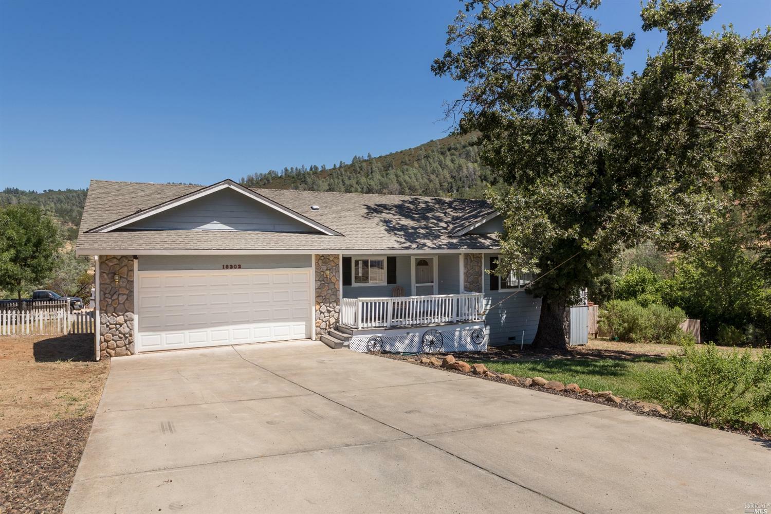 Property Photo:  18302 Sugarbush Court  CA 95467 