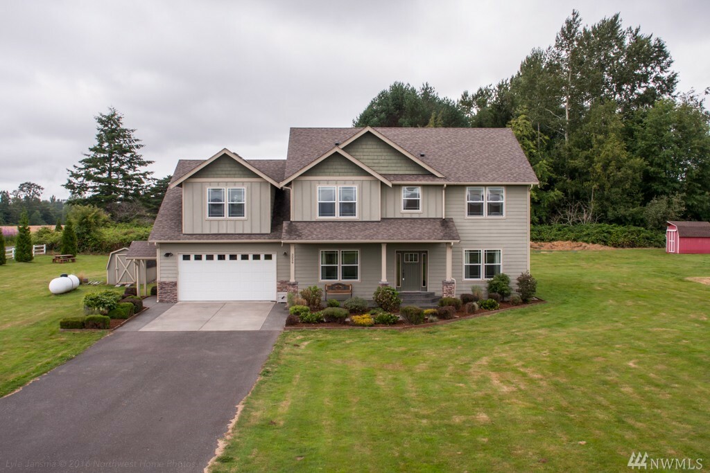 Property Photo:  3056 Douglas Rd  WA 98248 