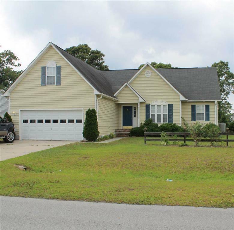 Property Photo:  203 Essex Court  NC 28574 