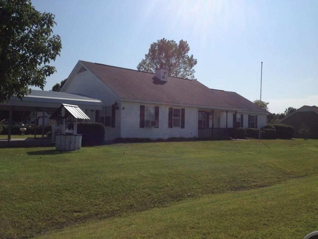 Property Photo: 210 Joey Court NC 28539