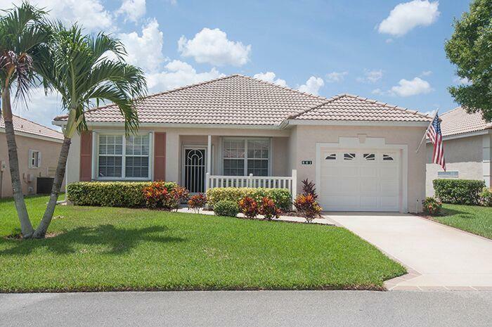 Property Photo:  841 NW Sorrento Lane  FL 34986 