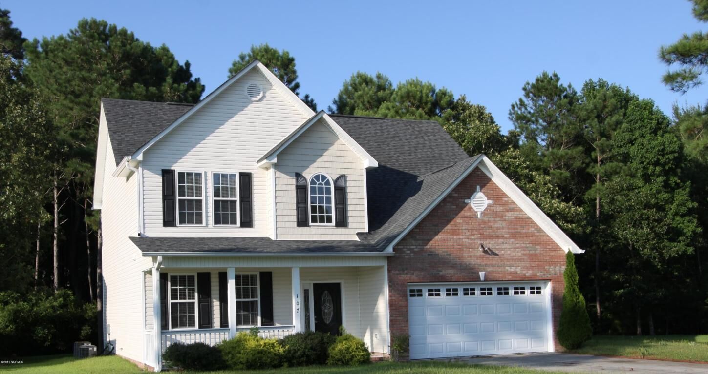 Property Photo:  107 Forest Lane  NC 28584 