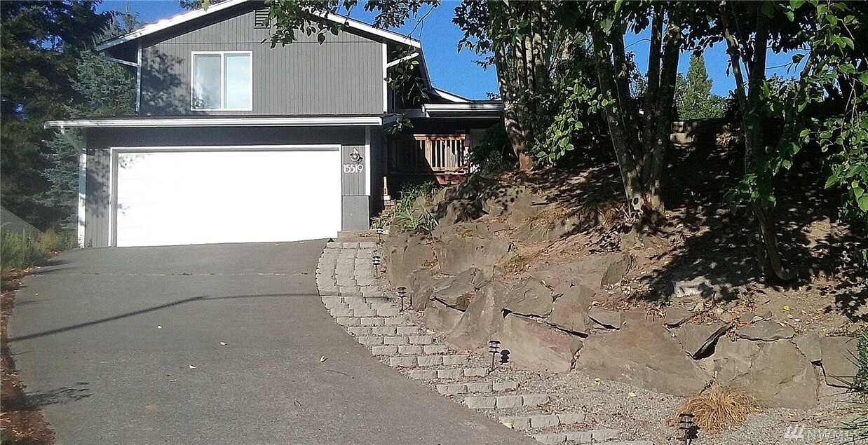 Property Photo:  15519 45th Ave W  WA 98087 