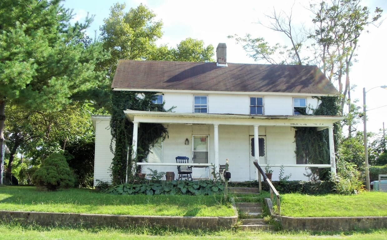 Property Photo:  121 Walnut Street  OH 43113 