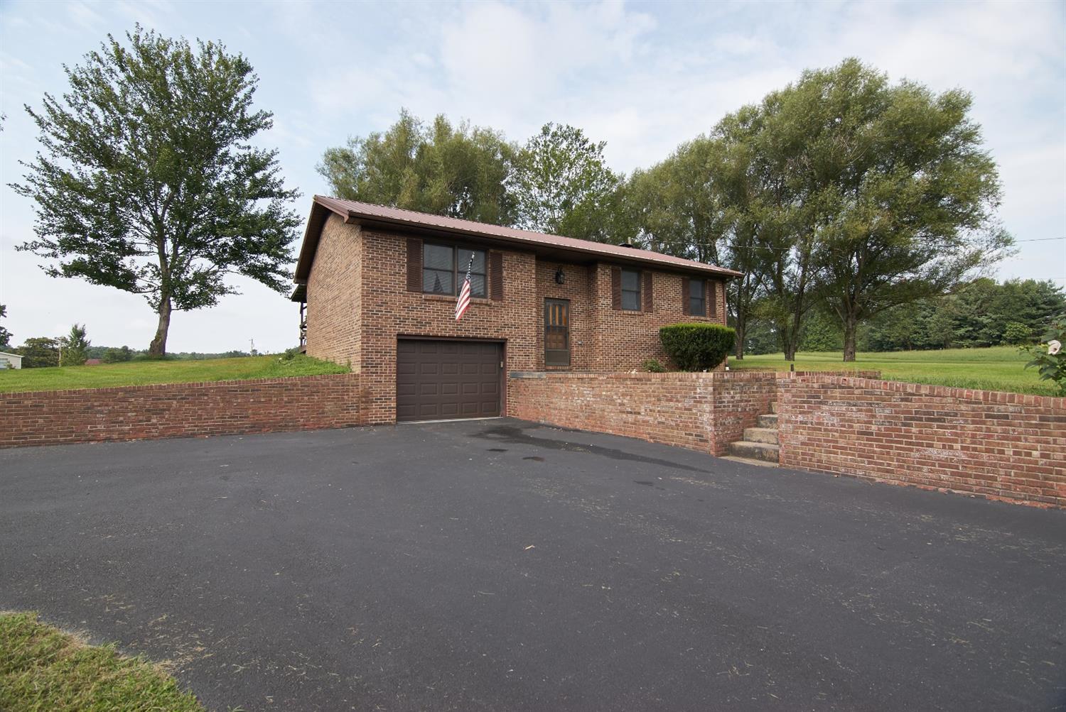 Property Photo: 295 Old Waynesburg Road KY 40489