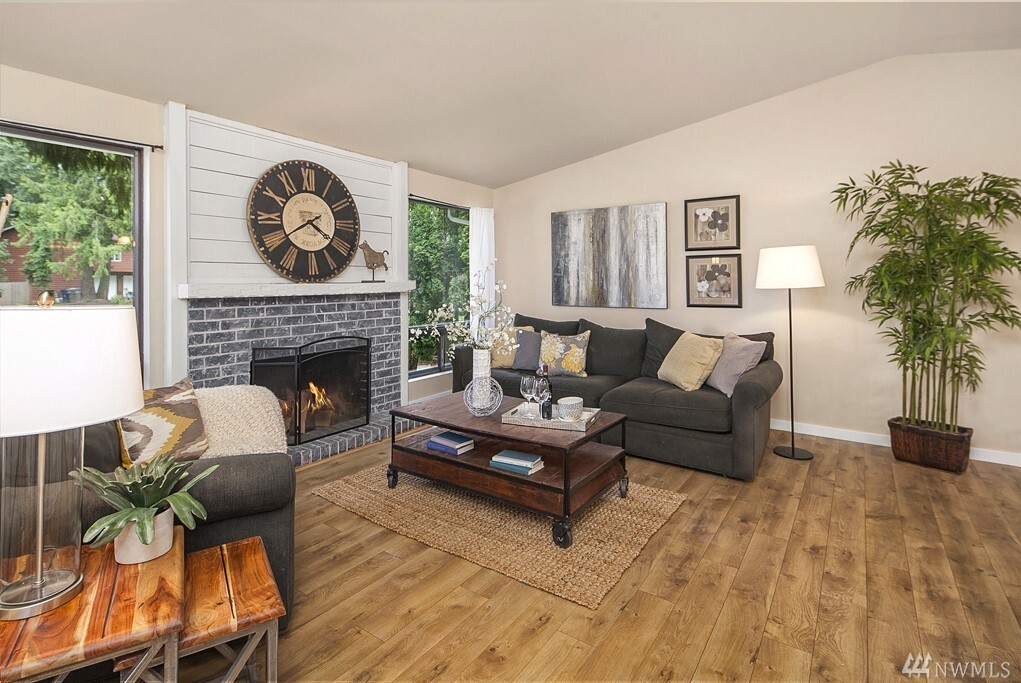 Property Photo:  14167 91st Ct NE  WA 98034 