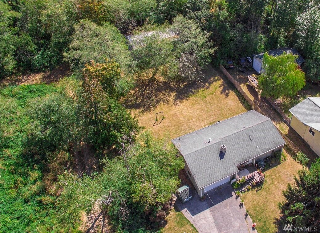 Property Photo: 803 32nd St WA 98225