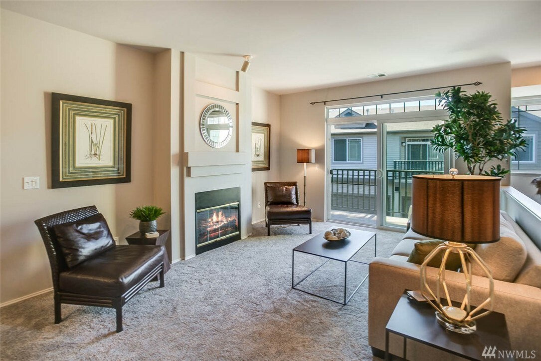 Property Photo: 4406 248th Lane SE WA 98029