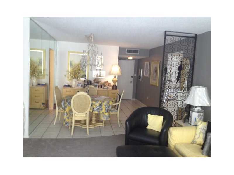 Property Photo: 18041 Biscayne Blvd 1002-4 FL 33160