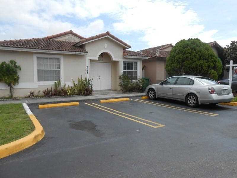 Property Photo: 8945 NW 119th Ter 63 FL 33018