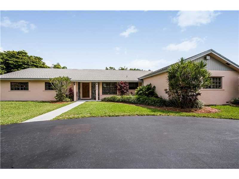 Property Photo:  15905 SW 286 St  FL 33033 