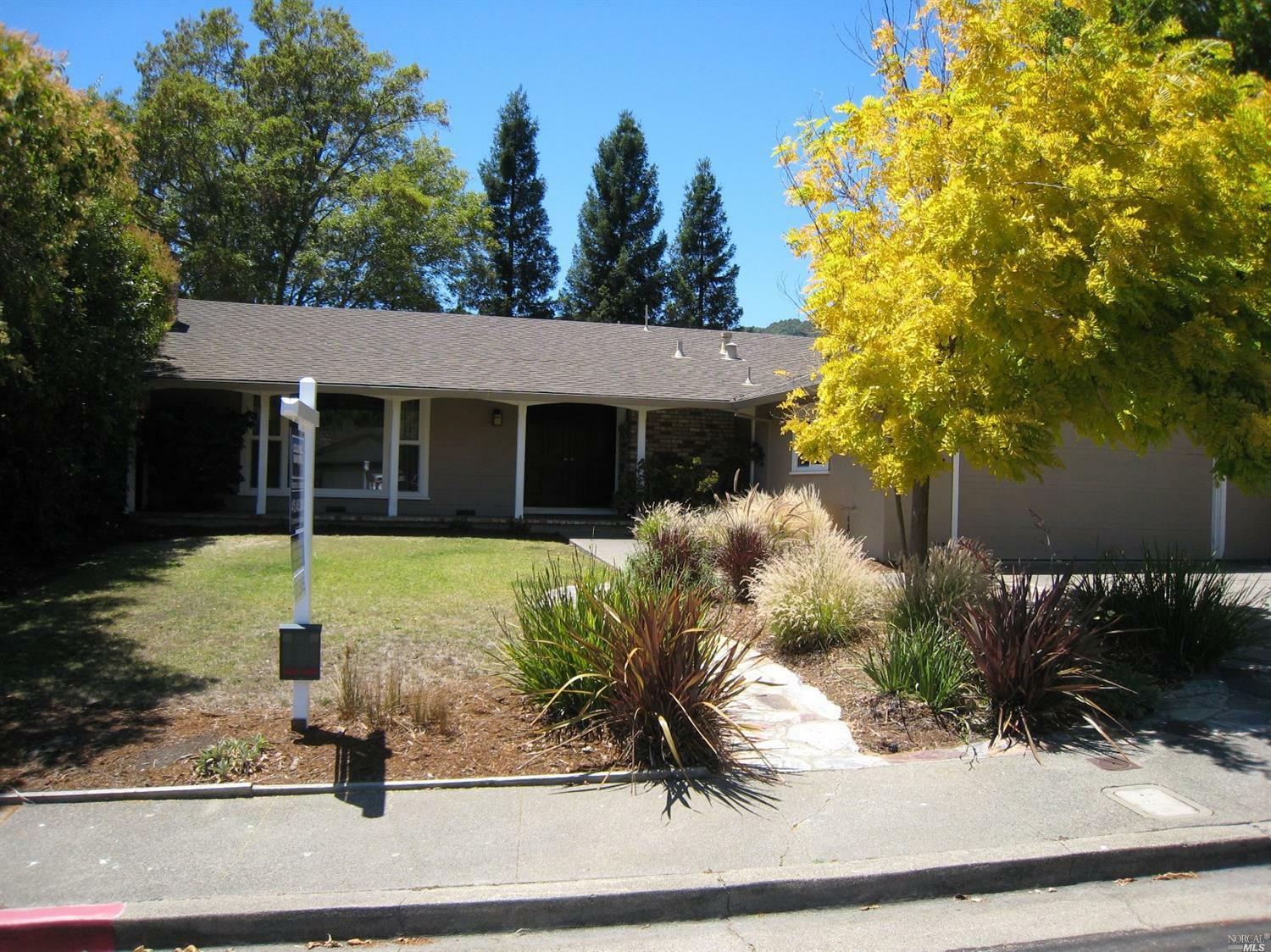 Property Photo:  36 Cottonwood Drive  CA 94901 