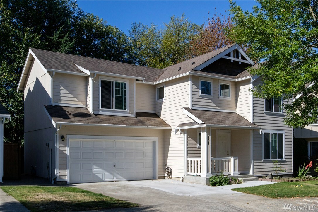 Property Photo: 804 28th Ave SE WA 98374