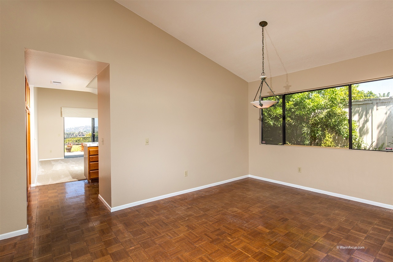 Property Photo:  1814 Avenida Mimosa  CA 92024 