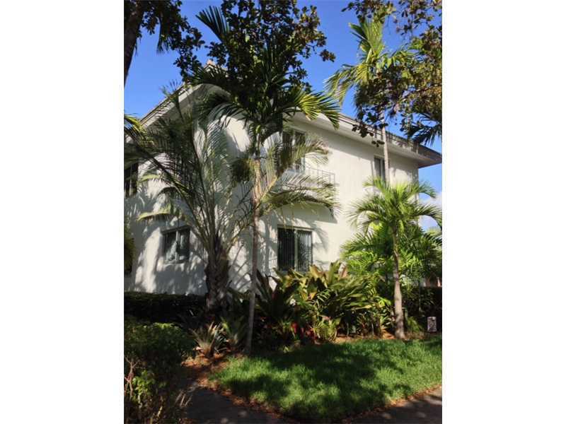 Property Photo:  215 Antilla Av  FL 33134 