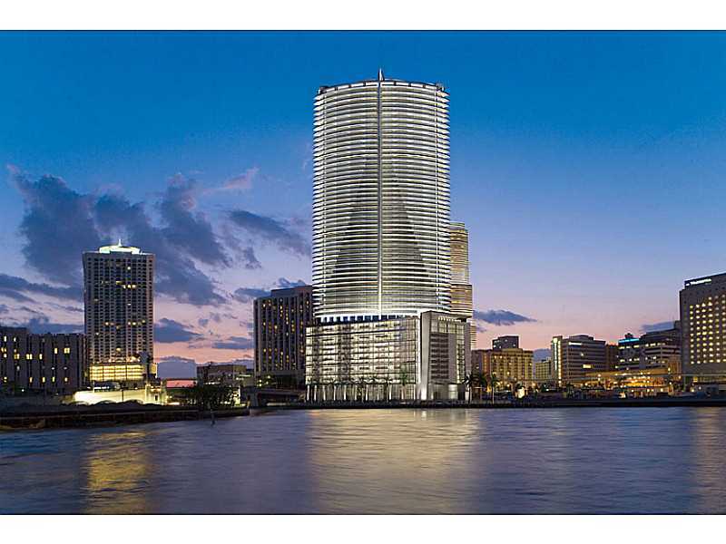 Property Photo:  200 Biscayne Blvd Way 4308  FL 33131 