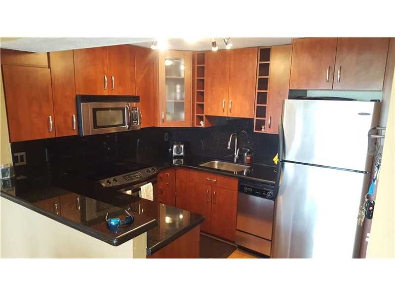 Property Photo: 8290 Lake Dr 518 FL 33166