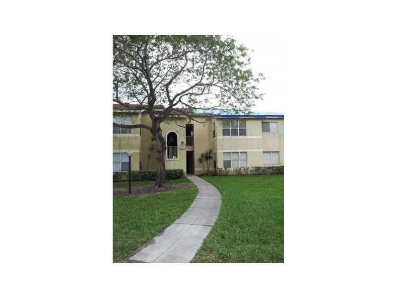 Property Photo:  12430 Vista Isles Dr 1321  FL 33073 