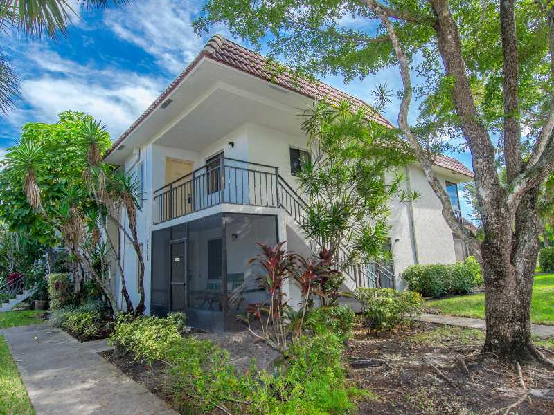 Property Photo:  16212 Laurel Dr 204  FL 33326 