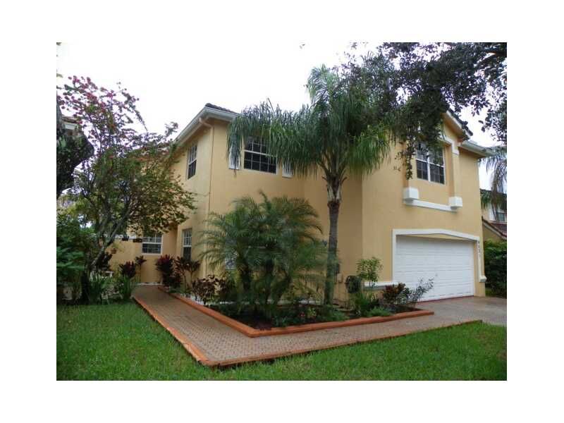 Property Photo:  4631 SW 151 Ave  FL 33027 