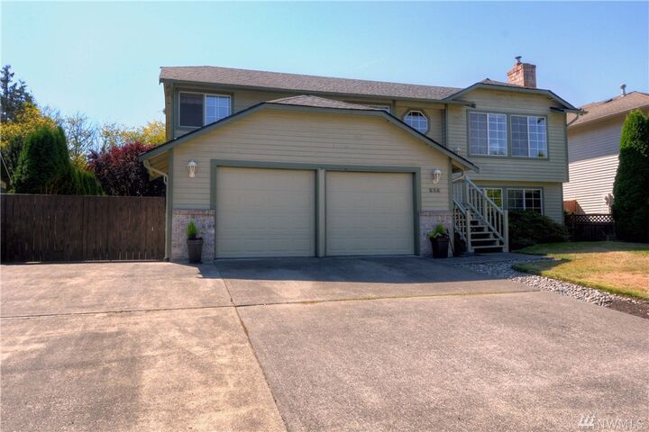 814 213th St SE  Bothell WA 98021 photo