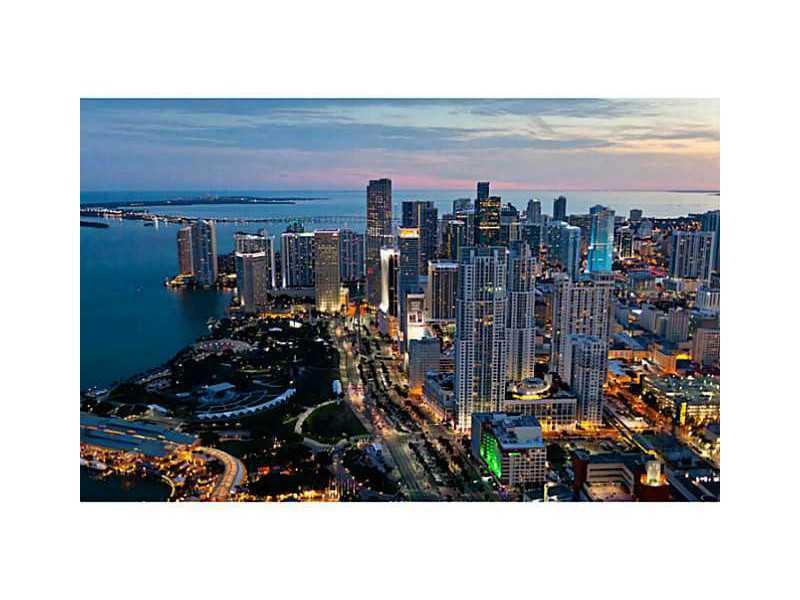 Property Photo:  244 Biscayne Blvd 2407  FL 33132 